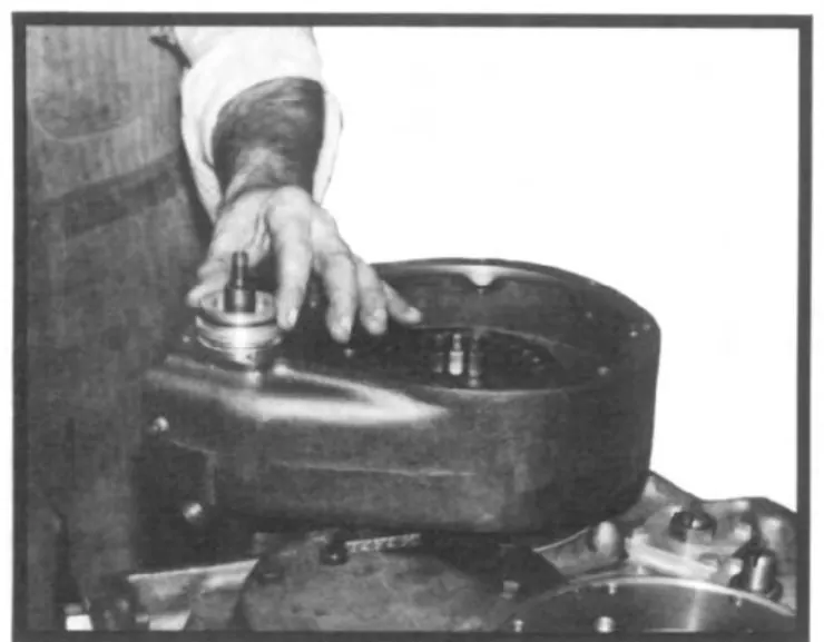 Figura del manual de servicio Fabco PTO-110: F. Ensamble de la toma de fuerza y del desembrague