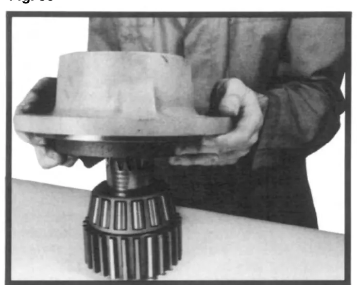 Figura del manual de servicio Fabco PTO-110: F. Ensamble de la toma de fuerza y del desembrague